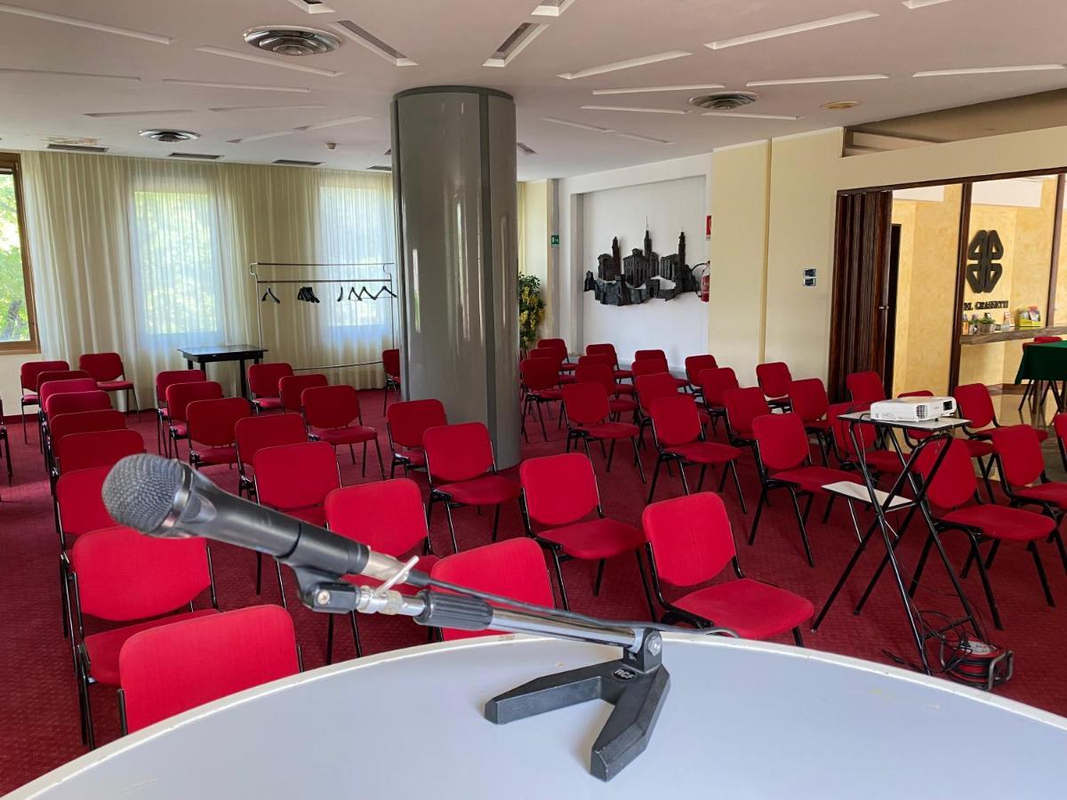 Hotel Grassetti Piediripa Экстерьер фото