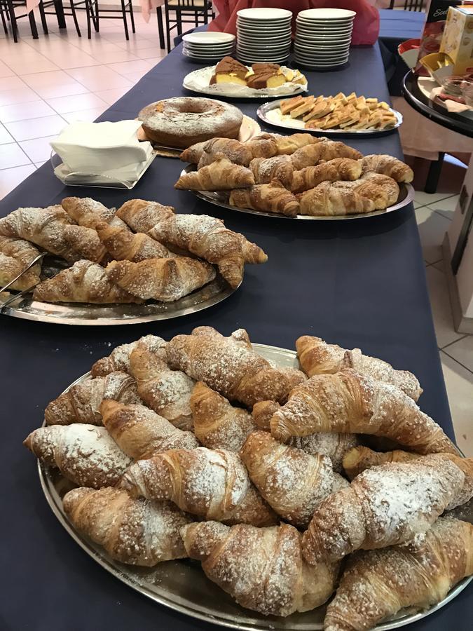 Hotel Grassetti Piediripa Экстерьер фото