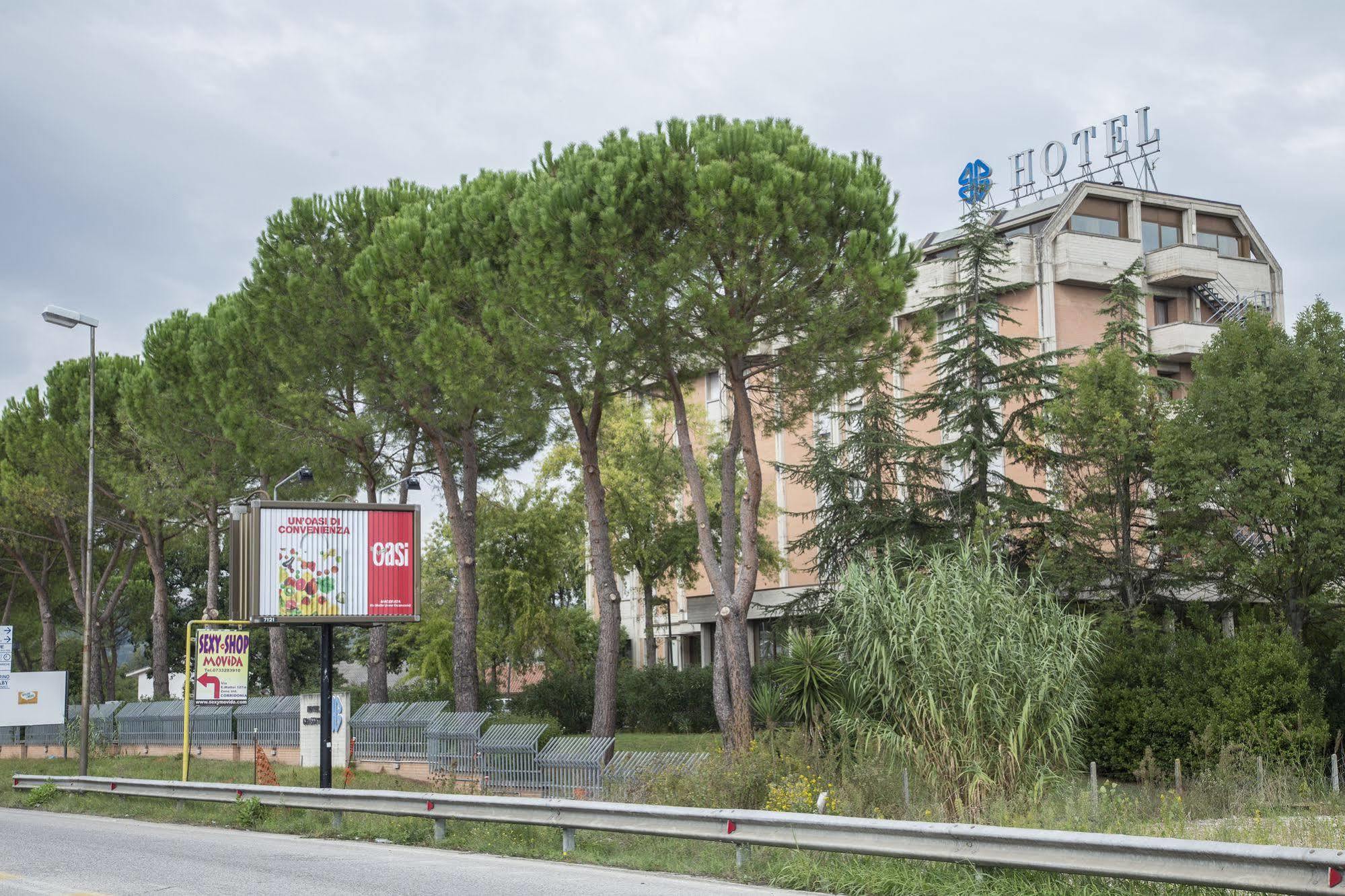 Hotel Grassetti Piediripa Экстерьер фото