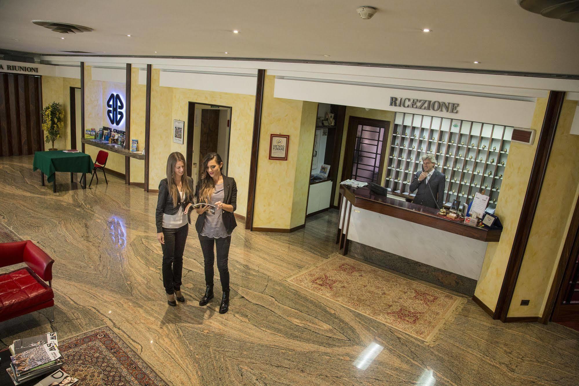 Hotel Grassetti Piediripa Экстерьер фото